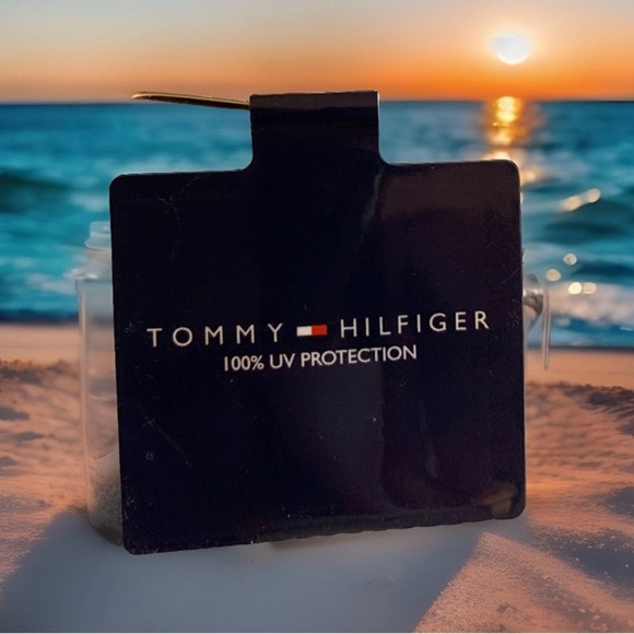 Tommy Hilfiger pink frame Sunglasses - Picture 2 of 7